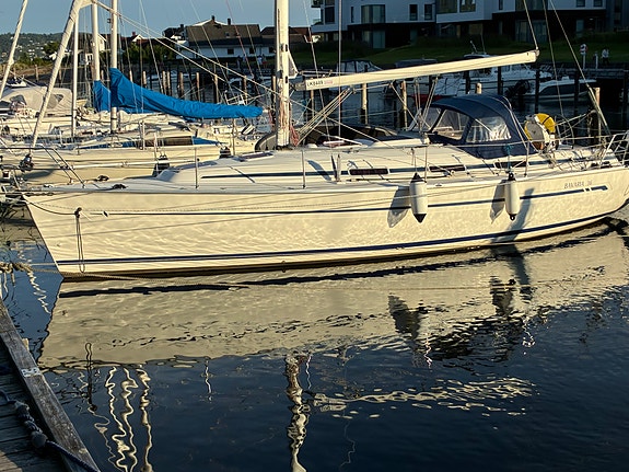 Pen og velholdt Bavaria 36 Cruiser AC 2 of 30