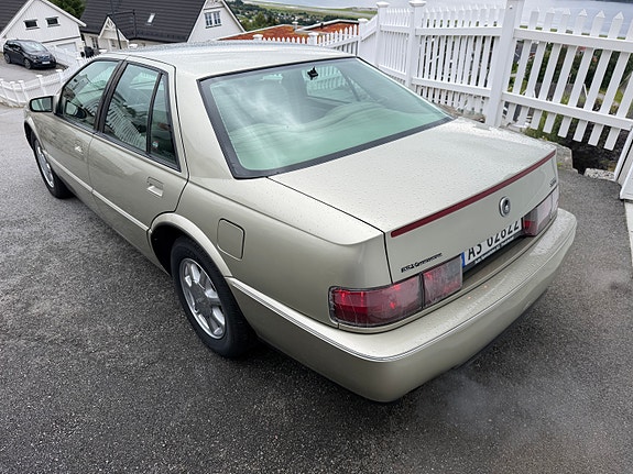 Cadillac Seville 4 of 5