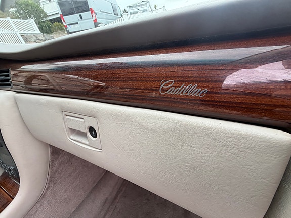 Cadillac Seville 13 of 20