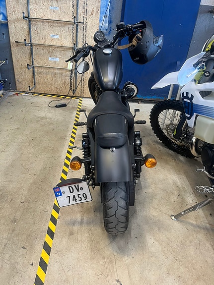 Harley-Davidson XL 883N IRON 7 of 14