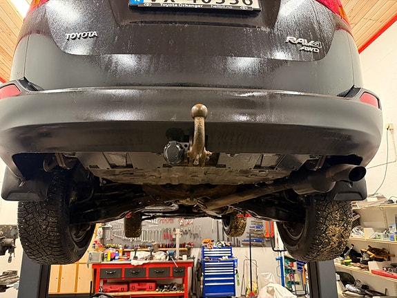 Toyota RAV4 29 of 30