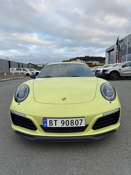 Porsche 911 10 of 30