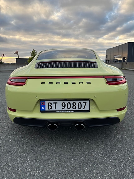 Porsche 911 7 of 30