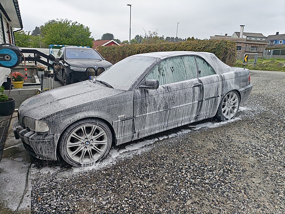 BMW 325Ci 12 of 19