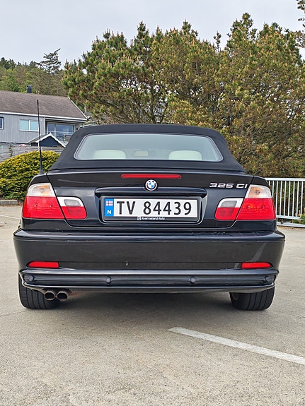 BMW 325Ci 14 of 19