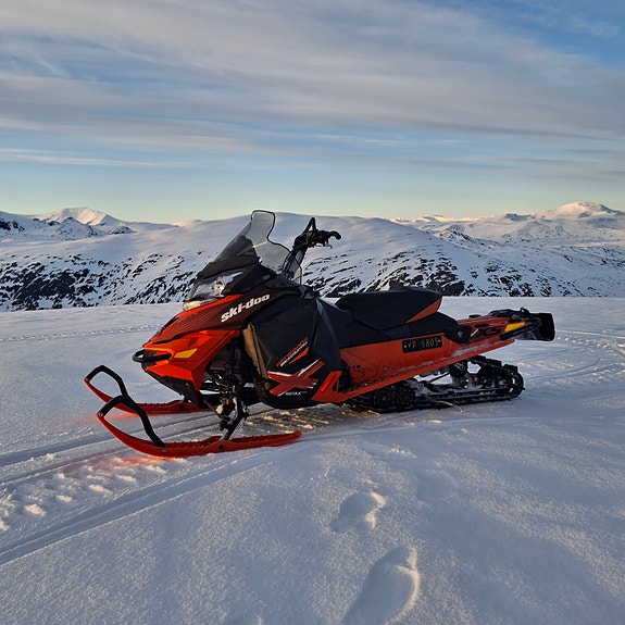 Ski-doo Renegade 600 H.O Backcountry 25 of 29
