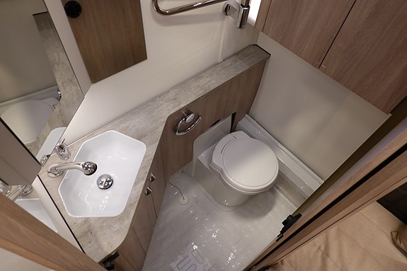 KABE Royal 600 CXL KS 28 of 30