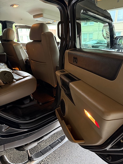 Hummer H2 15 of 25