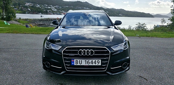 Audi A6 2 of 27