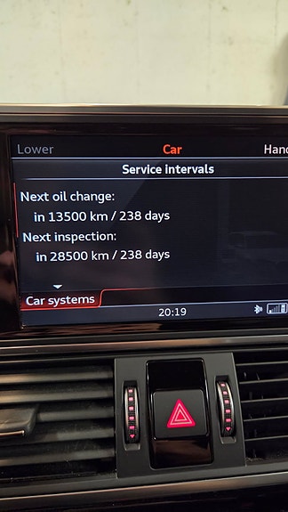 Audi A6 10 of 27