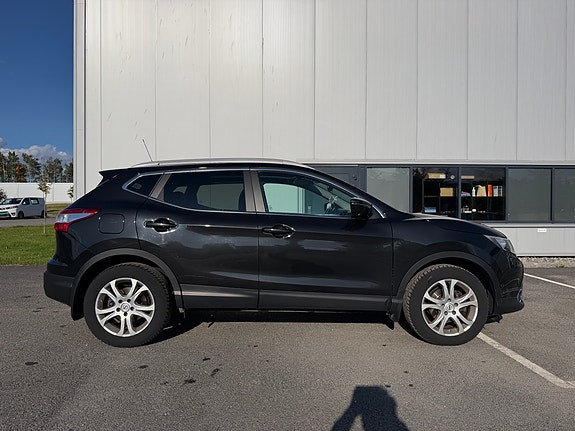 Nissan Qashqai 4 of 8