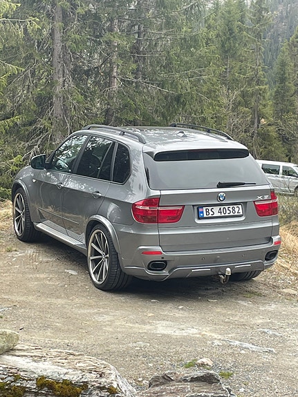 BMW X5 23 of 24