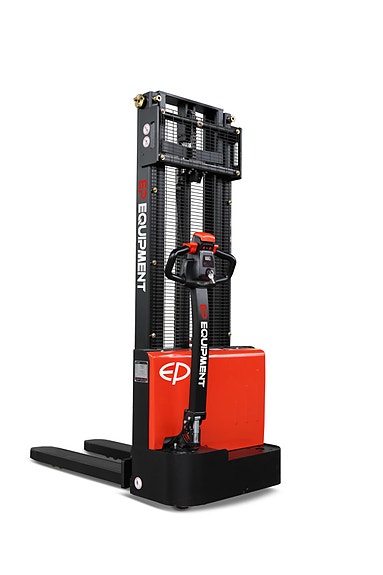 EP EST122 (1200 KG kapasitet) - NY elektrisk pallestabler, utmerket til seksjons lagre, eller andre små og større lagre / varehus. Ta kontakt så finner vi en maskin som dekker deres behov! Lagervare!