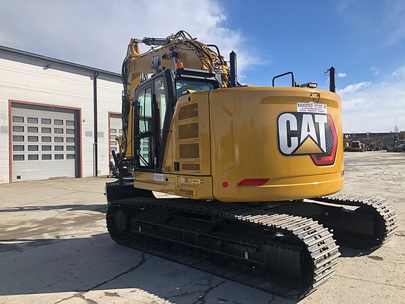 Cat 325 4 of 6