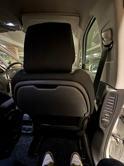 Citroen Grand C4 Picasso 18 of 25