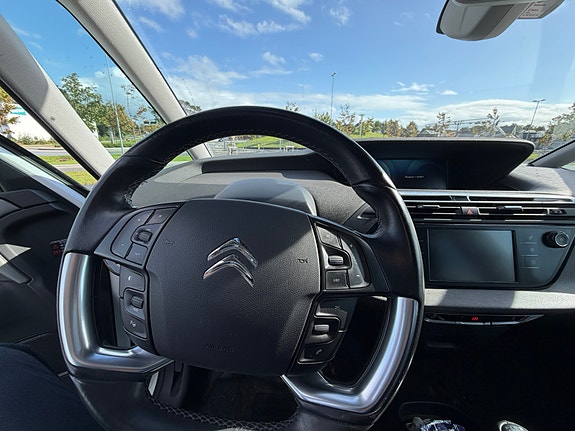 Citroen Grand C4 Picasso 8 of 25