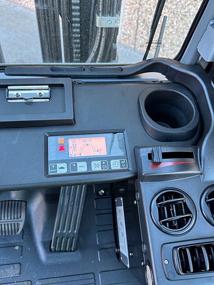 Cesab 3,5T dieseltruck 12 of 14