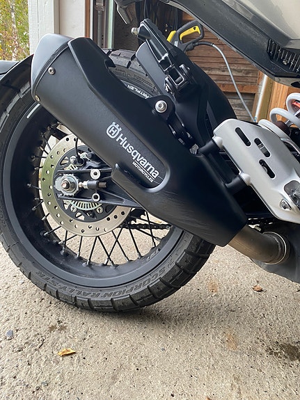 Husqvarna Svartpilen 401 10 of 11