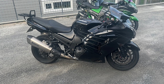 Kawasaki ZZR 1400 7 of 7