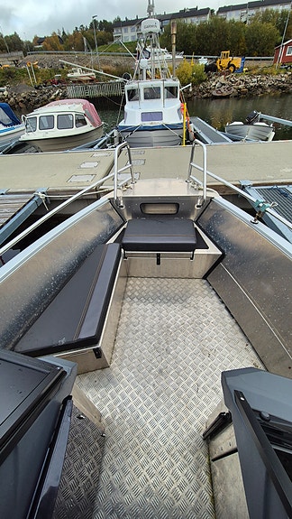 Buster XXL F150DETX inkTiki BP1800 multiroller m/elektrisk vinsj 9 of 9