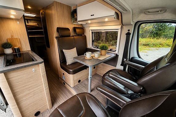 Weinsberg 600 Carabus - Family - Køyesenger 14 of 24