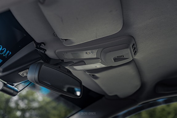 Volvo V70 22 of 30