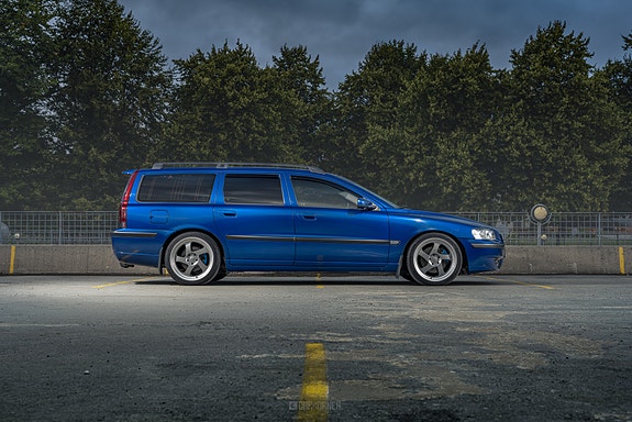 Volvo V70 7 of 30
