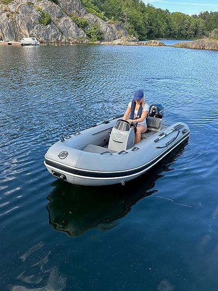 Ny Quicksilver 350 Rib m/ Mercury 10hk 3 of 5