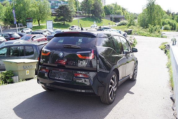 BMW i3 8 of 28