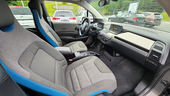 BMW i3 11 of 28