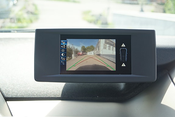 BMW i3 24 of 28