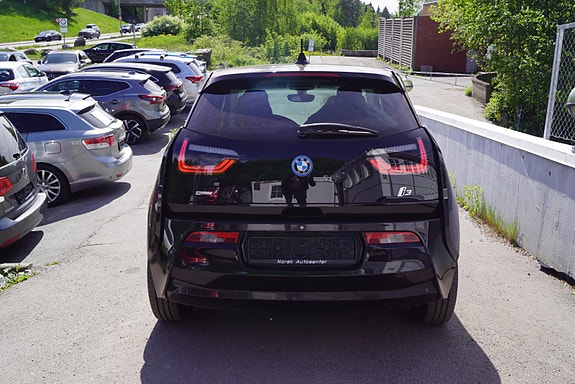 BMW i3 6 of 28