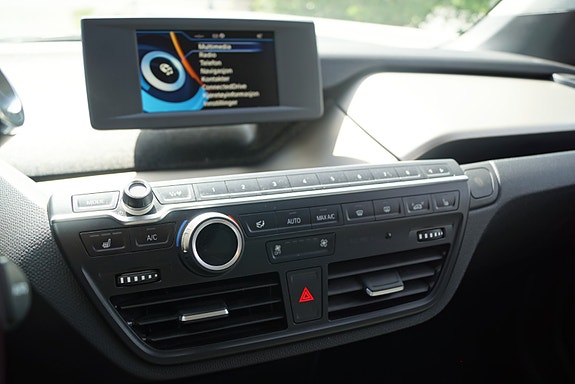 BMW i3 21 of 28