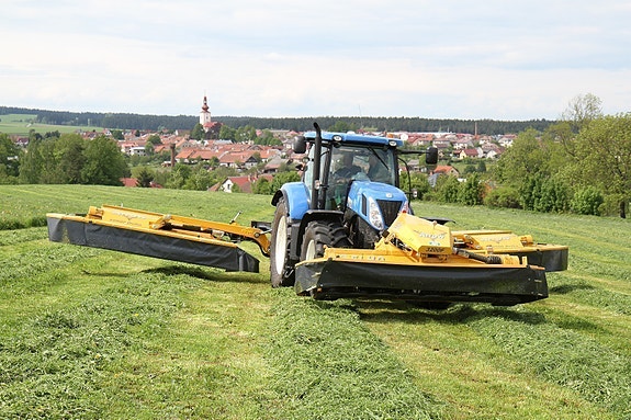 Elho Arrow NM 3200 FRONT Slåmaskin 3 of 3