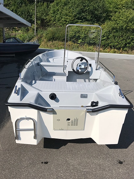 Hobby 460SC, Yamaha F25G 5 of 14