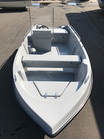 Hobby 460SC, Yamaha F25G 7 of 14