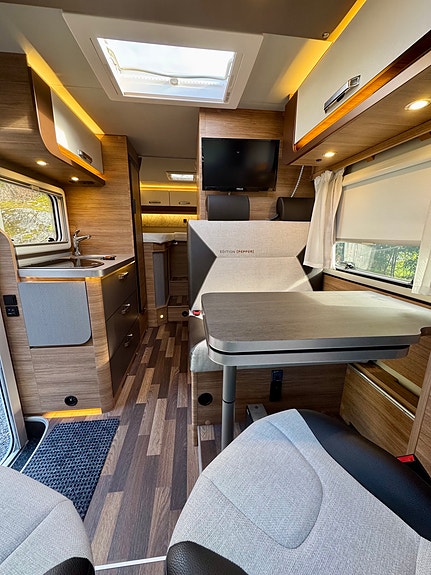 Weinsberg Caracompact 600 MEG Pepper ed, lav km 6 of 14