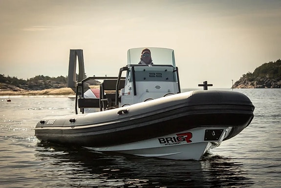 Brig Navigator 22, NYHET! 2 of 14