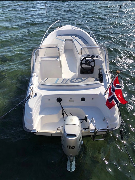 Bella 512 Europa med Honda 50hk 4-takt og registrert tilhenger. 3 of 5