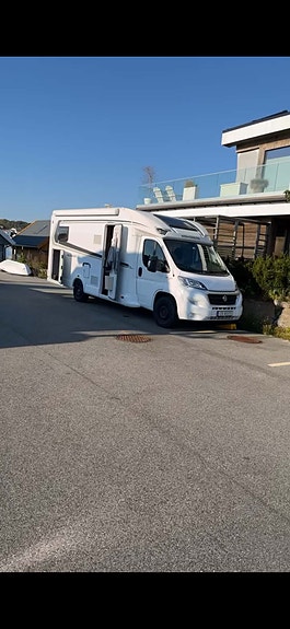 Weinsberg R58 2 of 24