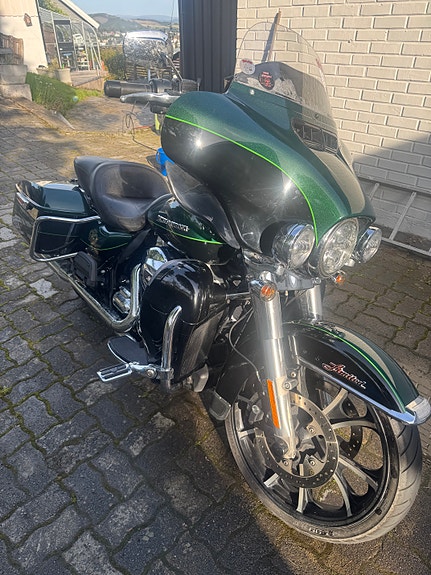 Harley-Davidson FLHTK ELECTRA GLIDE ULTRA LIMITED 8 of 11