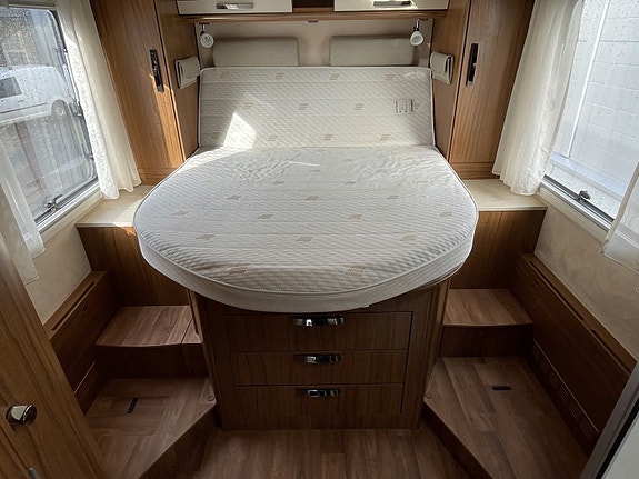 Hymer Premium Line B708 11 of 30