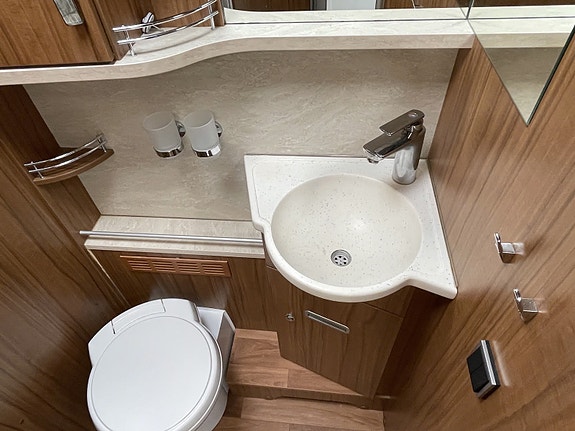 Hymer Premium Line B708 7 of 30