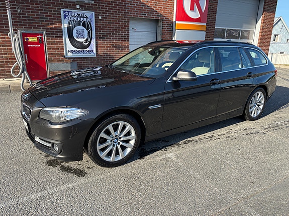 BMW 520d 2 of 5