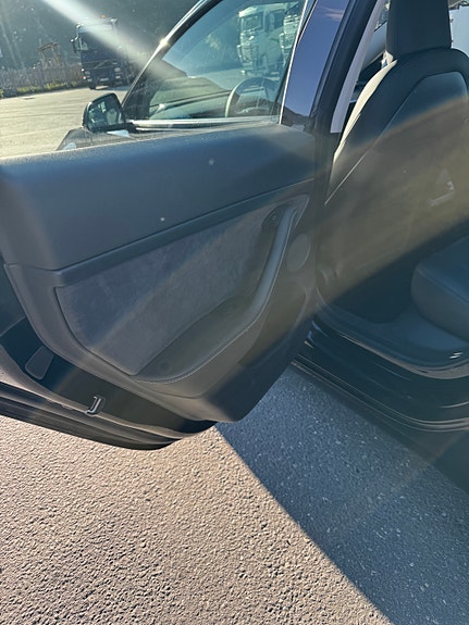 Tesla Model 3 23 of 30