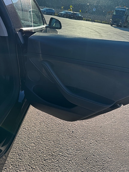 Tesla Model 3 29 of 30