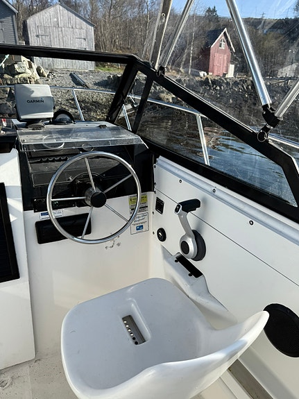 Bayliner 9 of 20