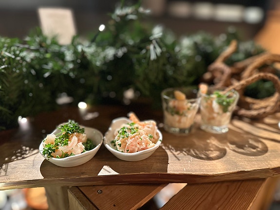 Vi legger litt ekstra i presentasjon av maten vår. Spesielt tapasen vår. Dette er fra juletapasen.