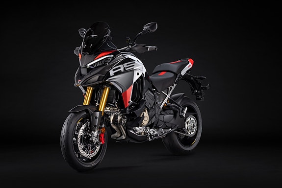 Ducati Multistrada V4 RS 2 of 11