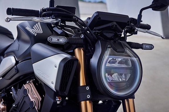 Honda CB 650 R E-Clutch 6 of 10